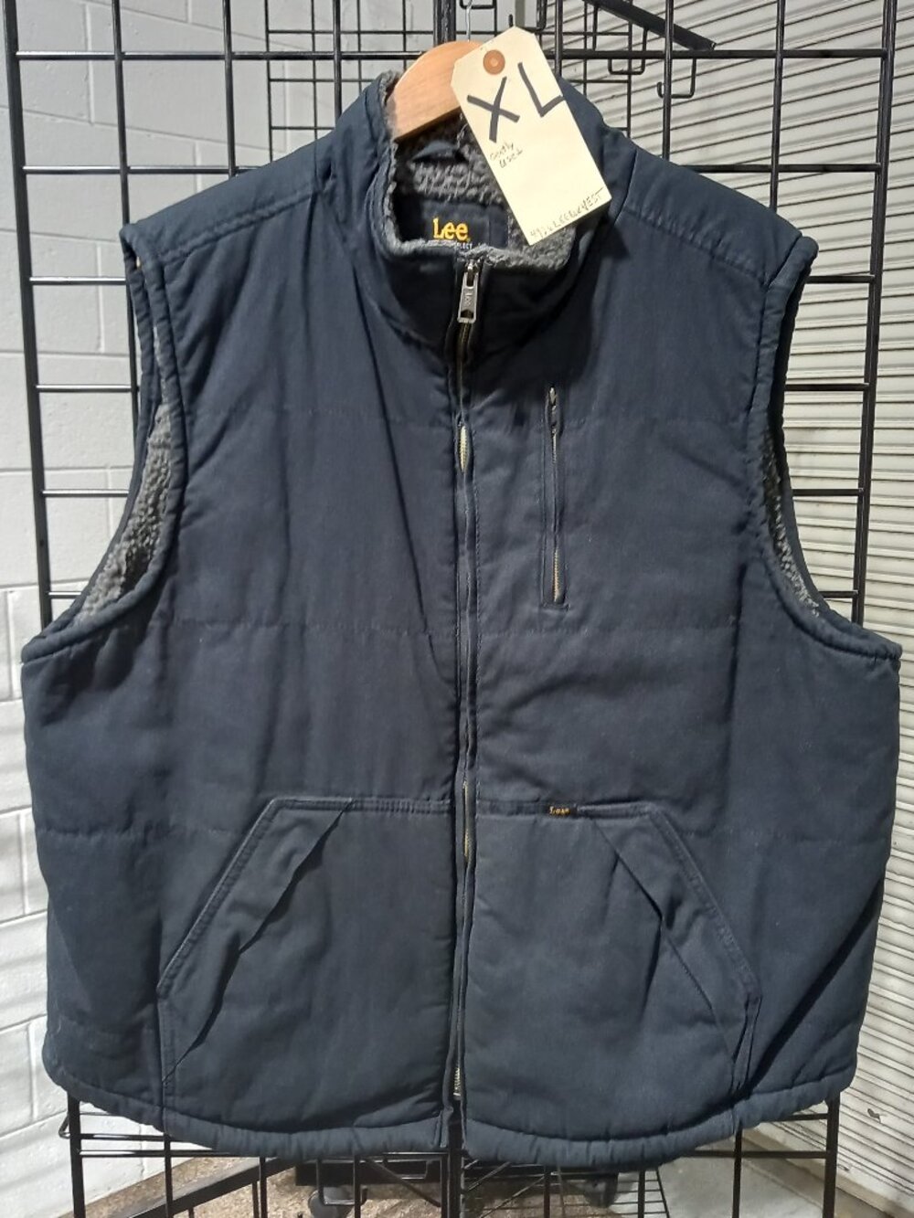 Lee Premium Select Sherpa Lined Canvas Vest - Black | XL